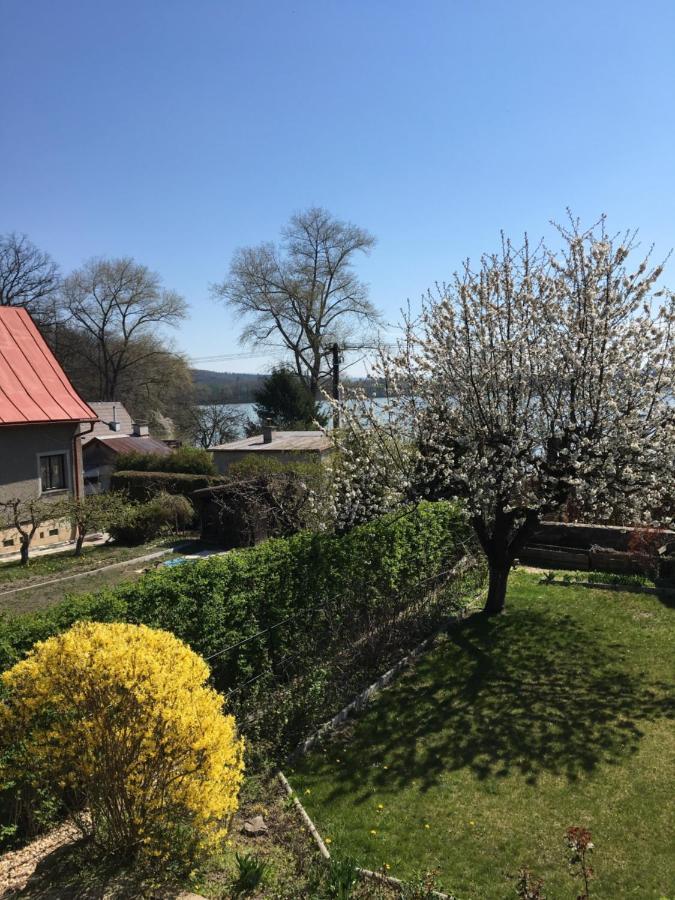 chata u rybníka Broumar Opočno Exterior foto